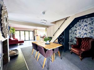 Dining room- click for photo gallery